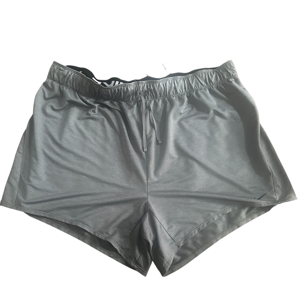 NWT Nike Dri Fit Training Running Shorts Womens 2X 2XL‎